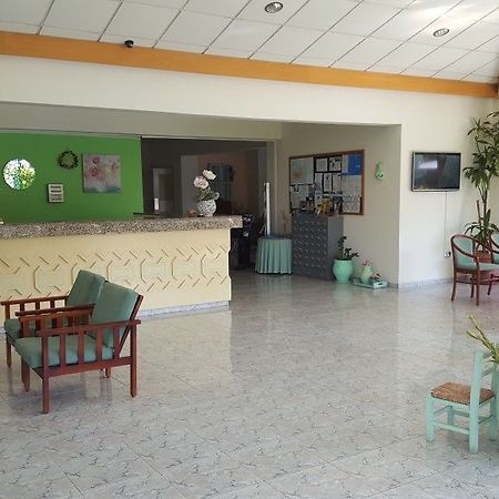 פרוטאראס Mandalena Hotel Apartments מראה חיצוני תמונה