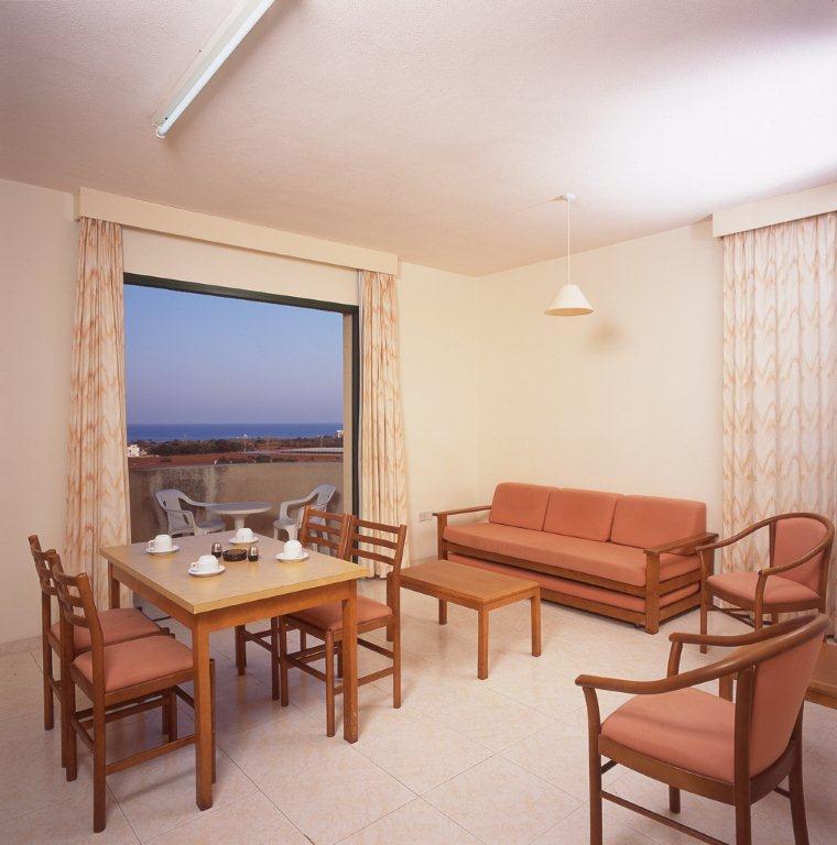 פרוטאראס Mandalena Hotel Apartments מראה חיצוני תמונה