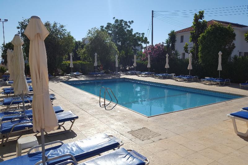 פרוטאראס Mandalena Hotel Apartments מראה חיצוני תמונה