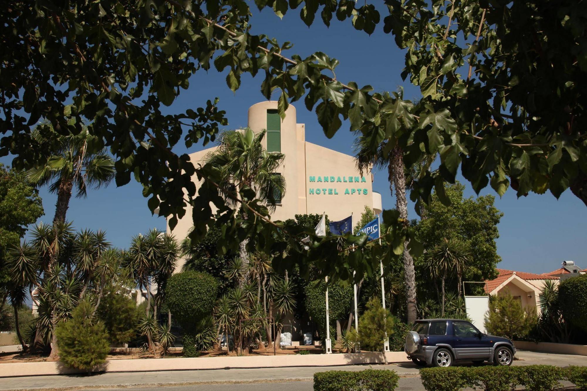 פרוטאראס Mandalena Hotel Apartments מראה חיצוני תמונה